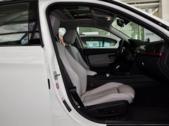 2014款 328i 运动设计套装
