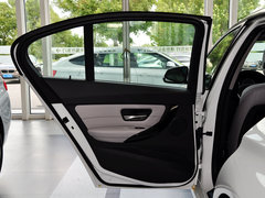 2014款 328i 运动设计套装