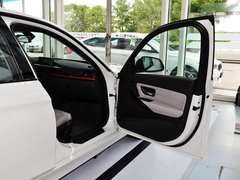 2014款 328i 运动设计套装