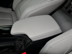 2014款 328i 运动设计套装