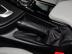 2014款 328i 运动设计套装