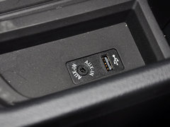 2014款 328i 运动设计套装