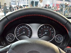 2013款 316i 1.6T 运动设计套装版