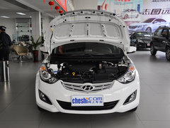 2013款 1.6L 自动 尊贵型