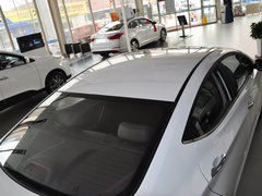 2013款 1.6L 自动 尊贵型