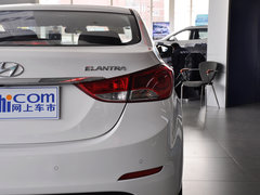 2013款 1.6L 自动 尊贵型