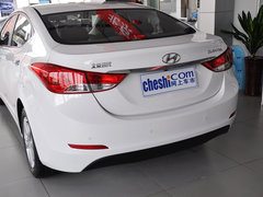 2013款 1.6L 自动 尊贵型