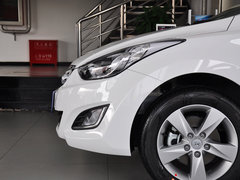 2013款 1.6L 自动 尊贵型