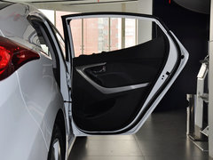 2013款 1.6L 自动 尊贵型
