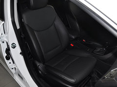 2013款 1.6L 自动 尊贵型