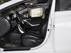 2013款 1.6L 自动 尊贵型