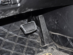 2013款 1.6L 自动 尊贵型
