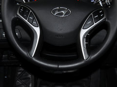 2013款 1.6L 自动 尊贵型