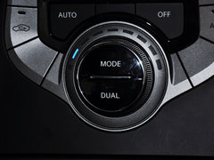 2013款 1.6L 自动 尊贵型