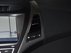 2013款 1.6L 自动 尊贵型