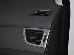 2013款 1.6L 自动 尊贵型