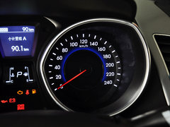 2013款 1.6L 自动 尊贵型