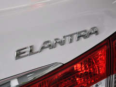 2013款 1.6L 自动 尊贵型