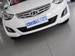 2013款 1.6L 自动 尊贵型