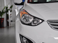 2013款 1.6L 自动 尊贵型