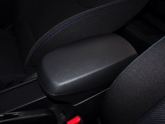 2013款 1.6L 自动 领先型