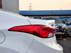 2013款 1.6L 自动 领先型
