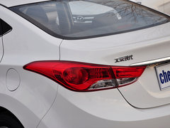 2013款 1.6L 自动 领先型