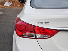 2013款 1.6L 自动 领先型
