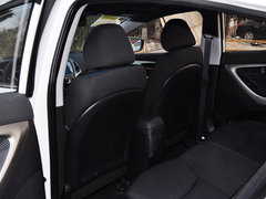 2013款 1.6L 自动 领先型