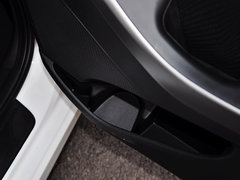 2013款 1.6L 自动 领先型