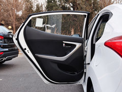 2013款 1.6L 自动 领先型