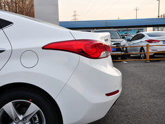 2013款 1.6L 自动 领先型