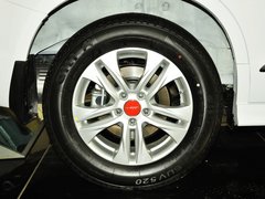 2013款 升级版 2.4L 自动 两驱 尊贵型 5座