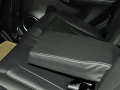 2013款 升级版 2.4L 自动 两驱 尊贵型 5座