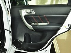 2013款 升级版 2.4L 自动 两驱 尊贵型 5座