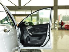 2013款 升级版 2.4L 自动 两驱 尊贵型 5座