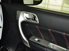 2013款 升级版 2.4L 自动 两驱 尊贵型 5座