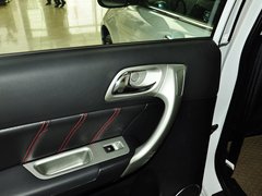 2013款 升级版 2.4L 自动 两驱 尊贵型 5座