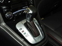 2013款 升级版 2.4L 自动 两驱 尊贵型 5座