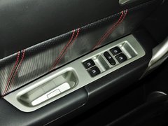 2013款 升级版 2.4L 自动 两驱 尊贵型 5座