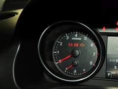2013款 升级版 2.4L 自动 两驱 尊贵型 5座