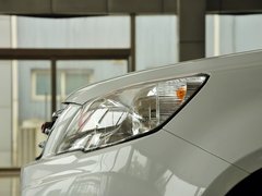 2013款 升级版 2.4L 自动 两驱 尊贵型 5座