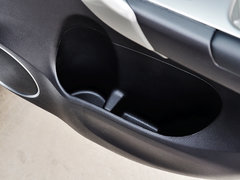 2013款 升级版 2.4L 自动 两驱 精英型 5座