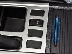 2013款 升级版 2.4L 自动 两驱 精英型 5座