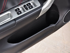 2013款 升级版 2.4L 自动 两驱 精英型 5座
