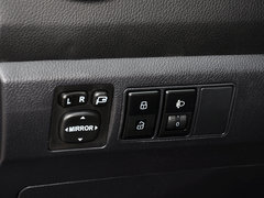 2013款 升级版 2.4L 自动 两驱 精英型 5座