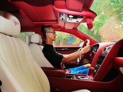 2013款 6.0T 自动 W12 豪华版