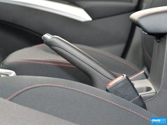 2014款 1.6L 手动 进取型 5座