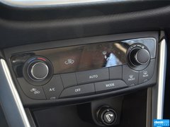 2014款 1.6L 手动 精英型 5座