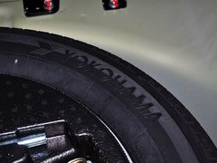 2014款 1.6L CVT 精英型 5座